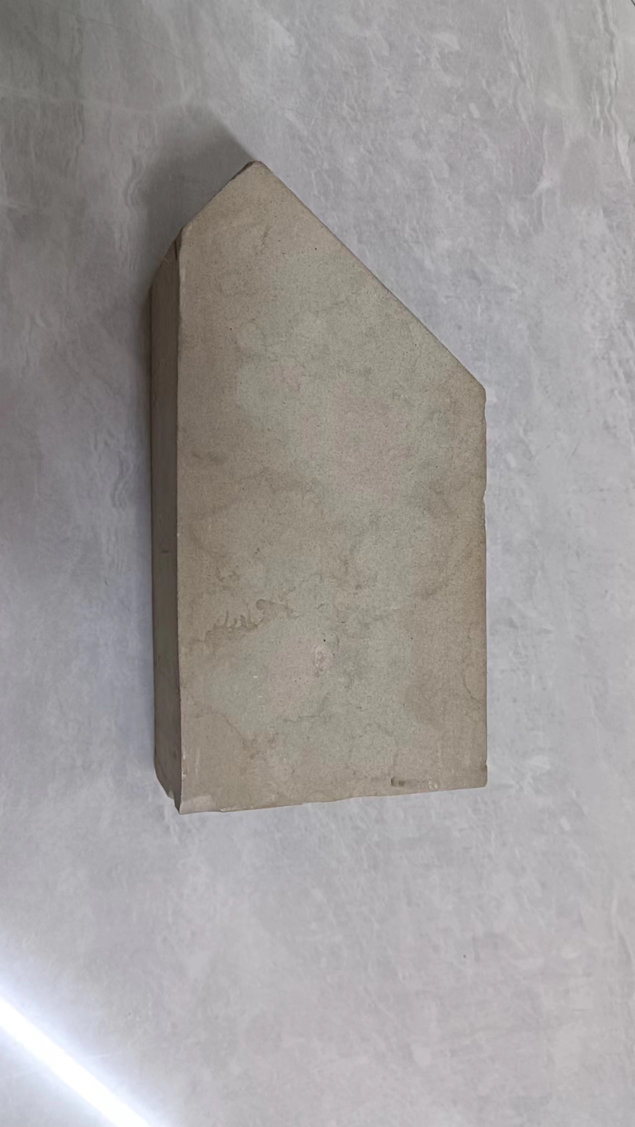 端面楔型耐酸磚的優點是什么?