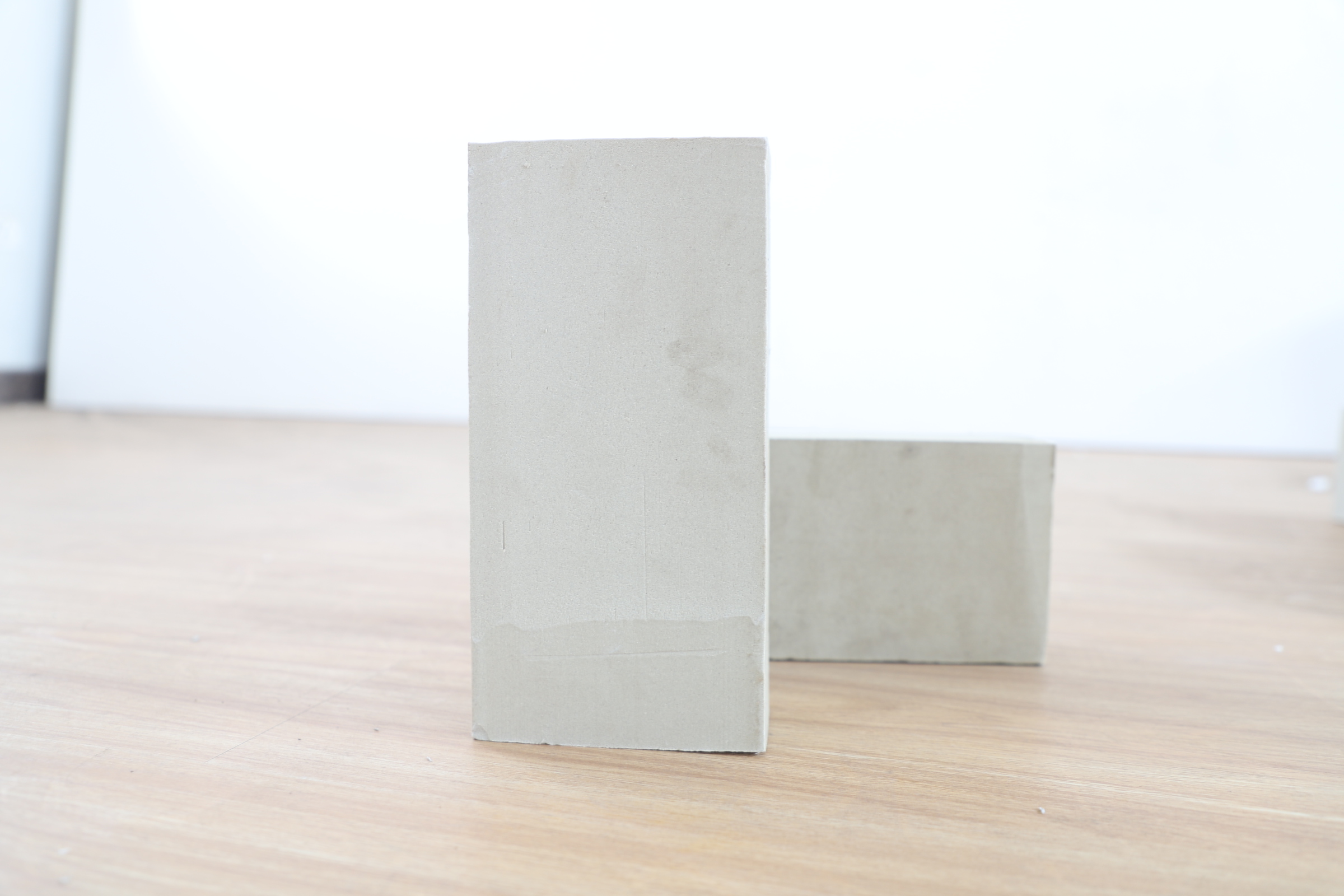 貼耐酸磚的膠泥比例是多少呢？