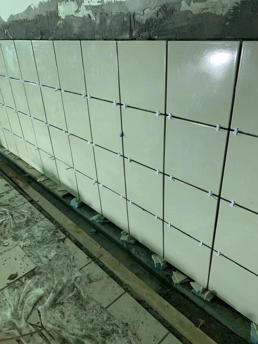 耐酸磚施工過程中需要注意哪些安全問題?