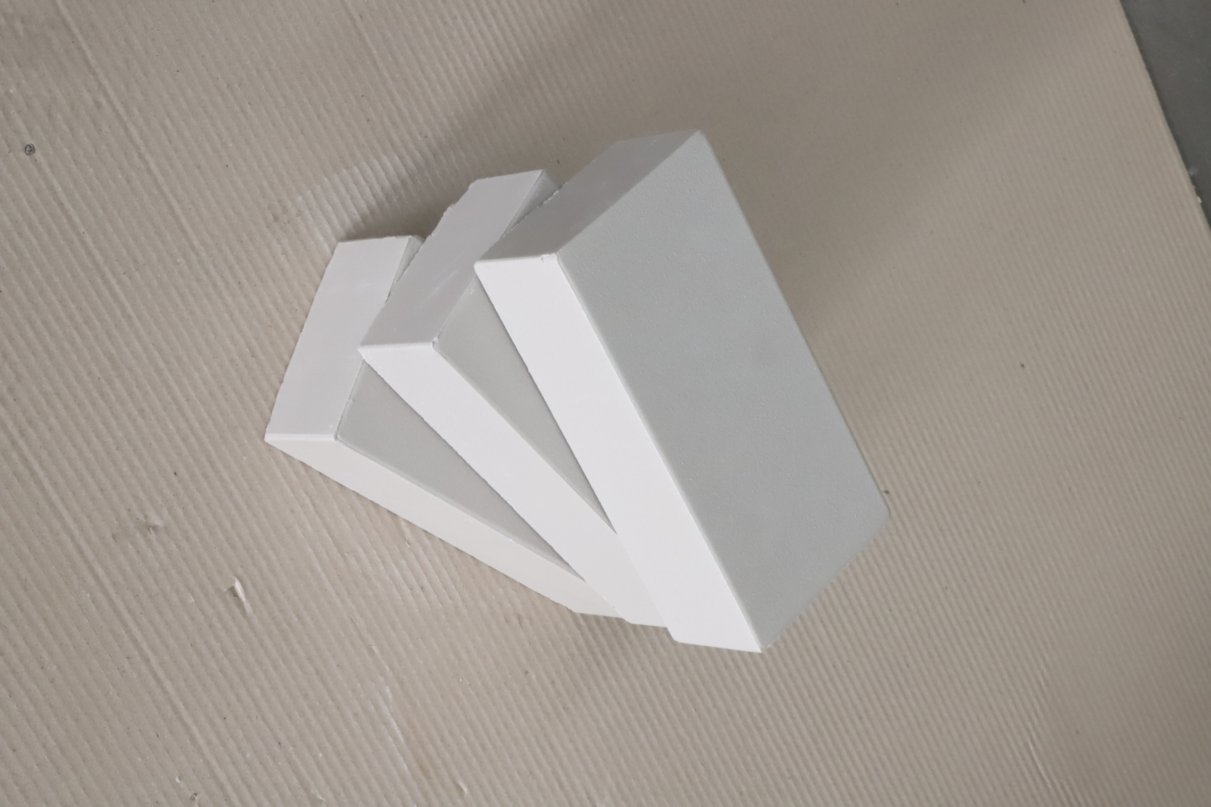 耐酸磚的彎曲強(qiáng)度測(cè)試方法有哪些?