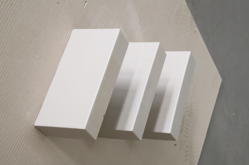 耐酸磚的彎曲強(qiáng)度測(cè)試需要注意什么細(xì)節(jié)嗎？