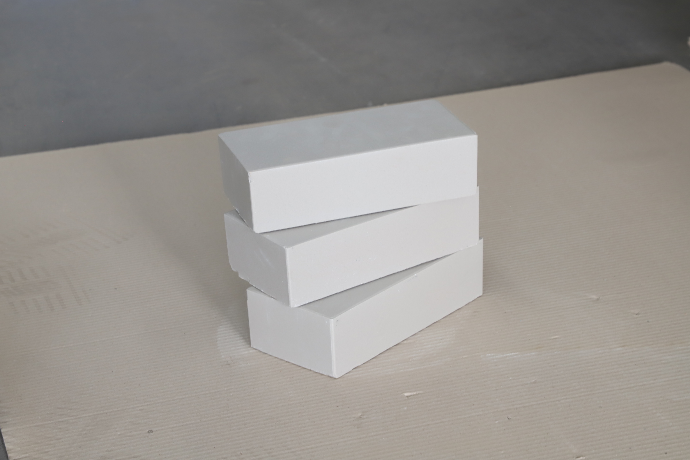 耐酸磚的化學(xué)測試需要注意什么其他方面嗎?