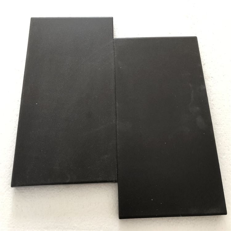 哪種材質(zhì)的耐酸磚適合用于醫(yī)藥企業(yè)墻面?