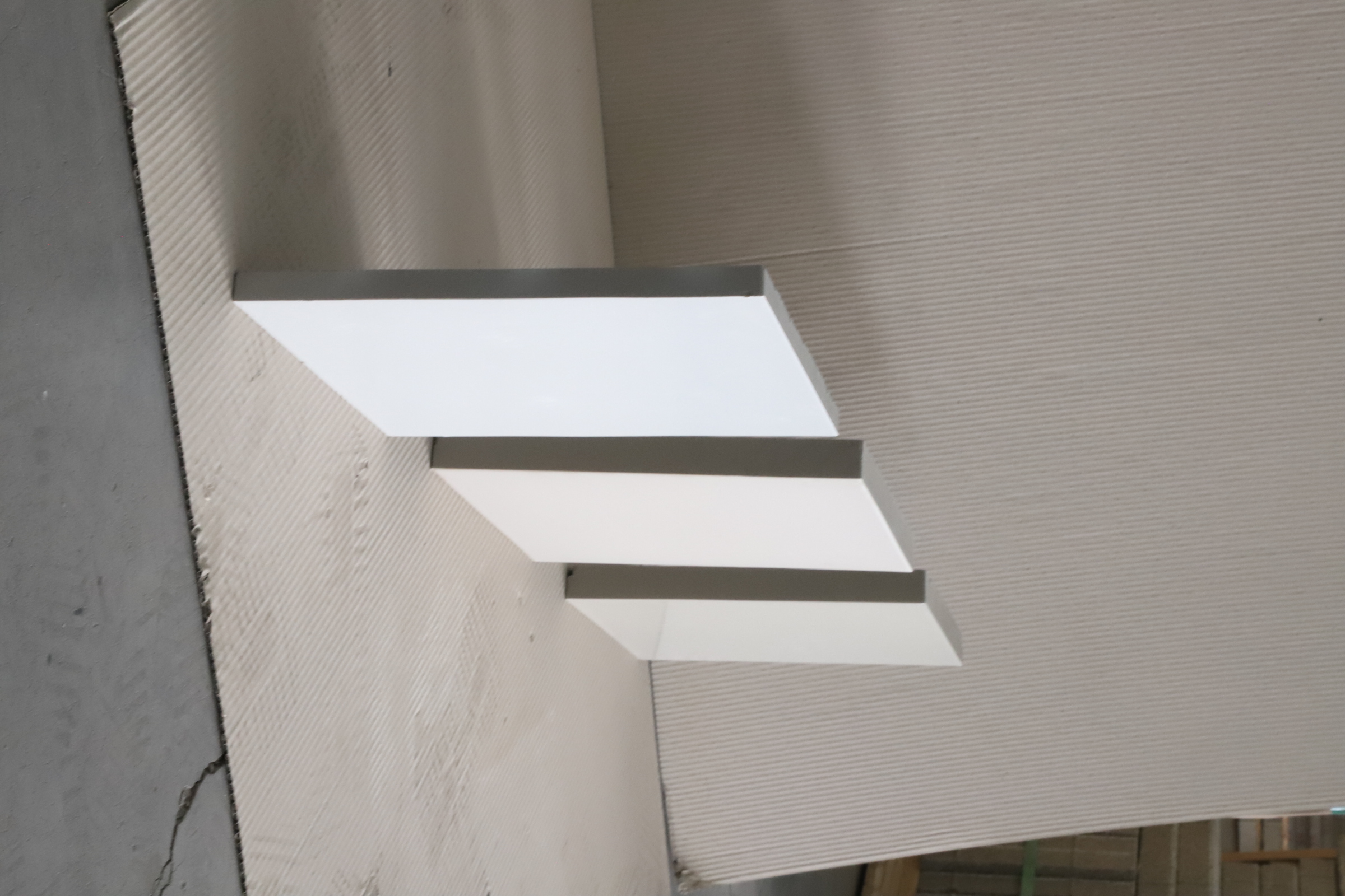 耐酸磚和玻璃磚哪個(gè)更好?