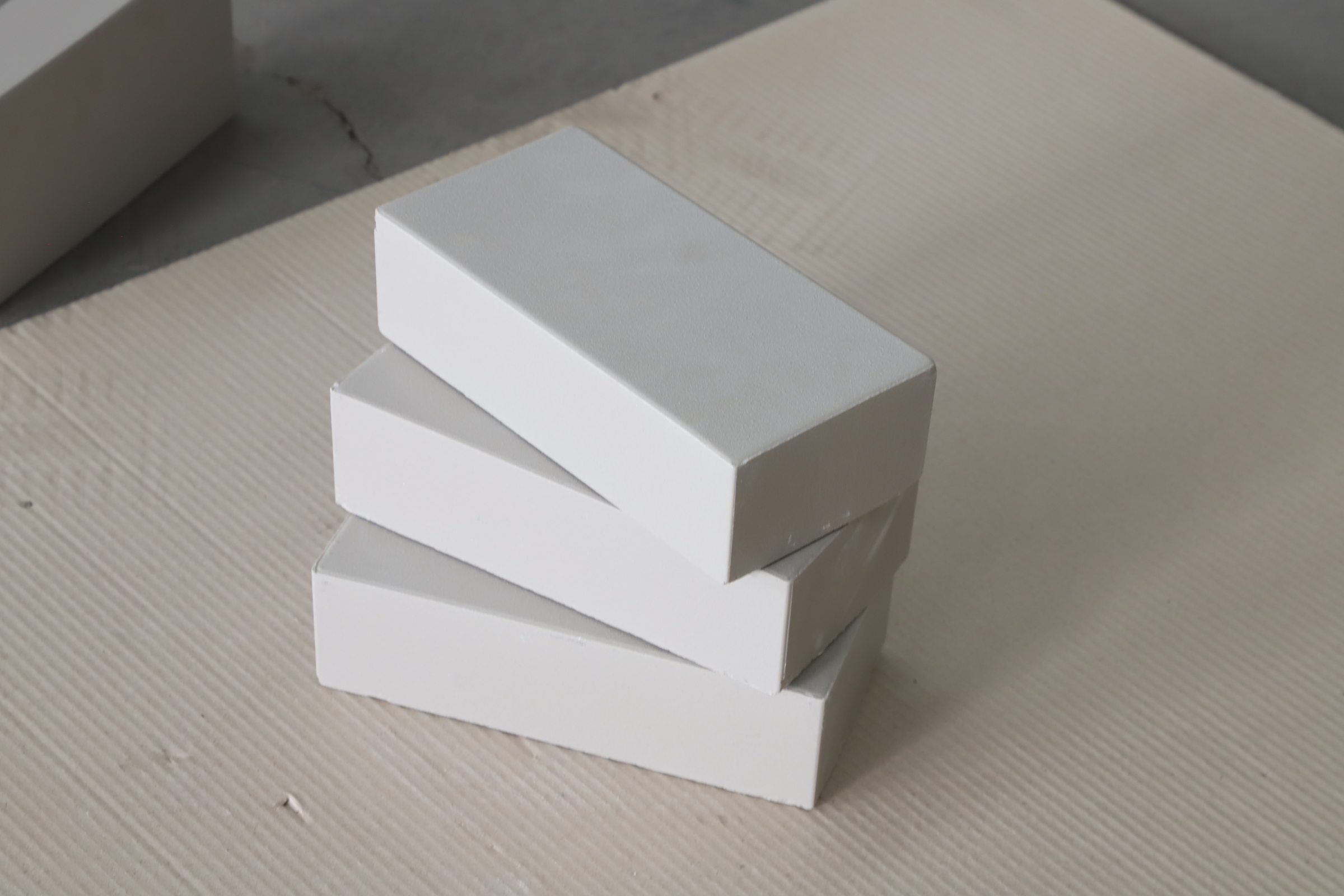 耐酸磚和普通磚的區別是什么?